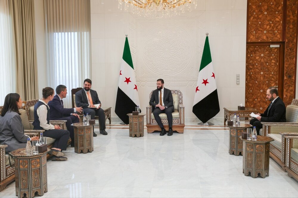 الرئيس السوري يبحث مع لجنة الإنقاذ الدولية توسيع نطاق عملها الإنساني في سوريا