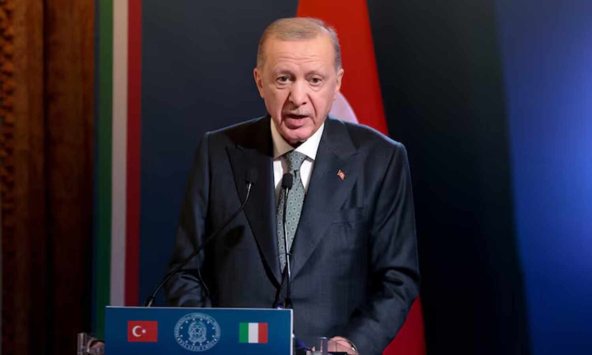 أردوغان يفاجئ الأتراك: لن أترشح للرئاسة مجدداً ودعوة لكتابة دستور مدني