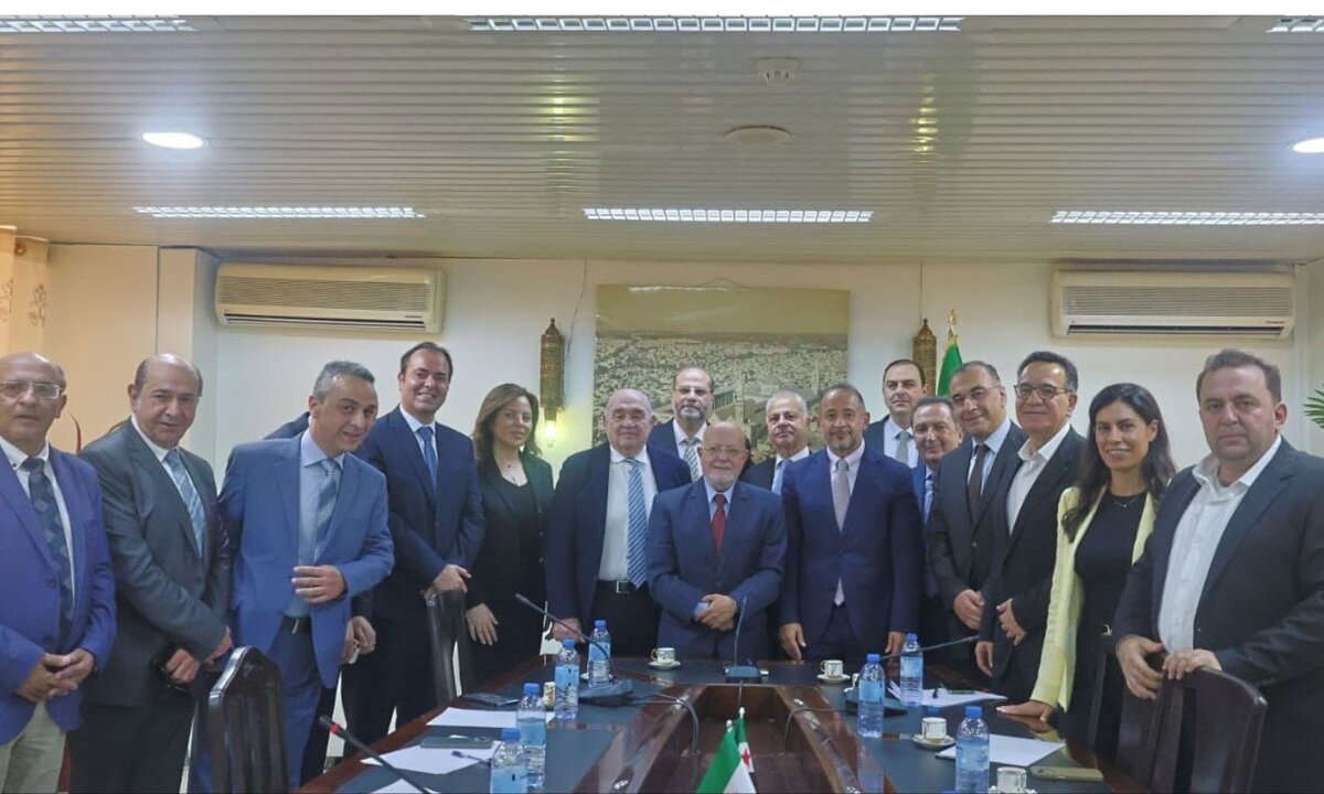تسهيلات للتجار: الاقتصاد السورية تعفي غرف التجارة مؤقتًا من وثيقة التأمينات