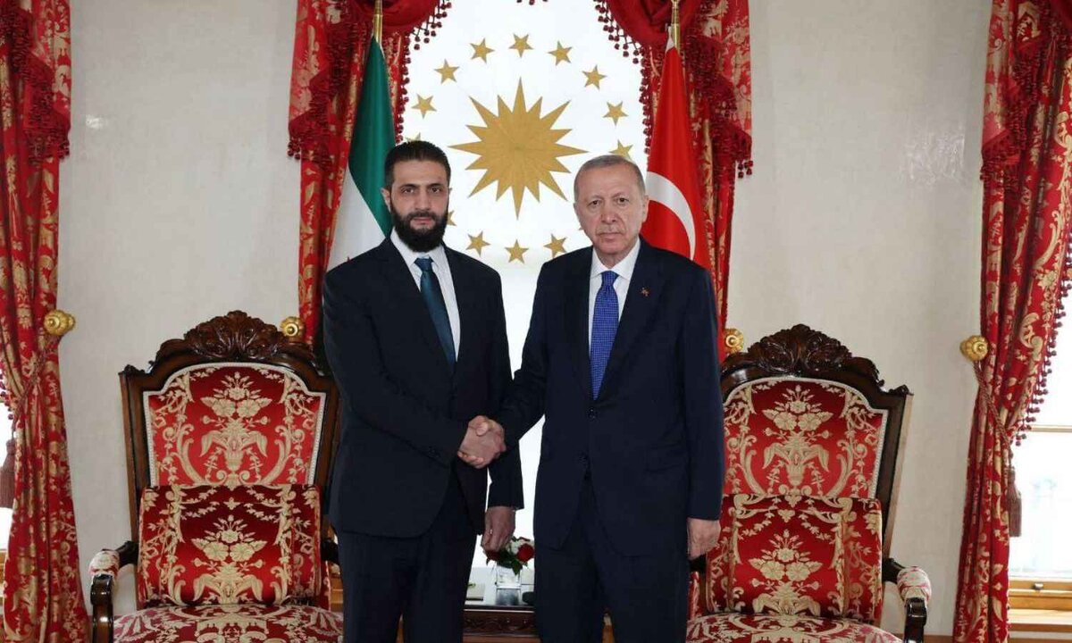 قمة إسطنبول: الشرع وأردوغان يبحثان الملفات المشتركة في اجتماع مغلق