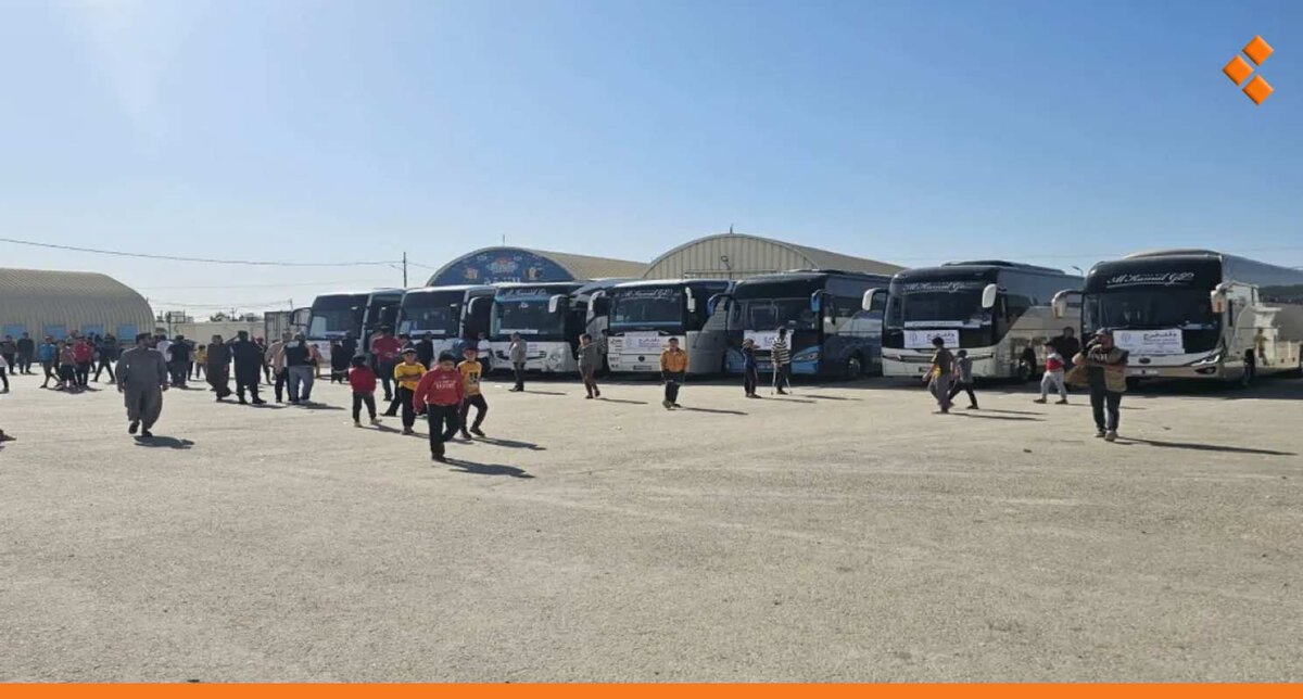 عودة اللاجئين السوريين: قافلة من الأردن تصل درعا ضمن مبادرة إنسانية