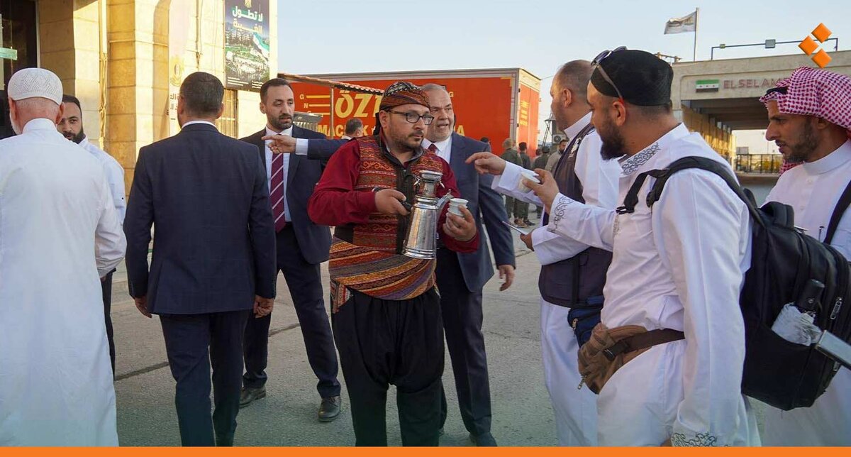 وصول أول دفعة من الحجاج السوريين براً بعد تغيير مسار الرحلات بسبب إغلاق المجال الجوي