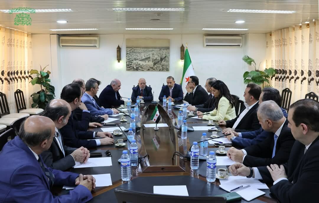وزير الاتصالات يعلن عن خطة شاملة لتحديث البنية التحتية للاتصالات في حلب