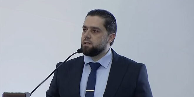 وزير الأشغال يدين تفجير كنيسة مار إلياس ويؤكد استهدافه وحدة سوريا