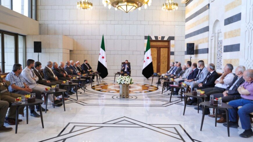 الرئيس السوري يبحث مع وجهاء السويداء تعزيز الوحدة الوطنية في ظل التحديات الأمنية