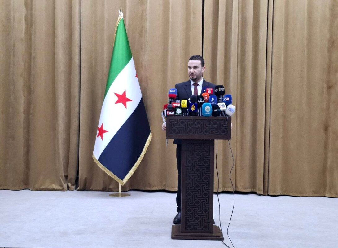 تغييرات جذرية في وزارة الداخلية السورية: دمج الشرطة والأمن العام وهيكلة جديدة لمكافحة الجريمة والإرهاب