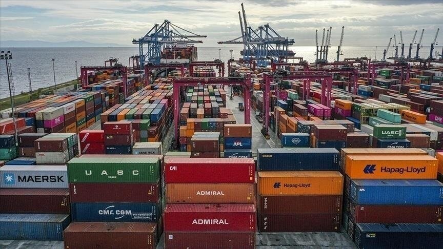 صادرات تركيا إلى سوريا تقفز بنسبة 36.7% في 4 أشهر.. هل بدأت مرحلة التعافي الاقتصادي؟
