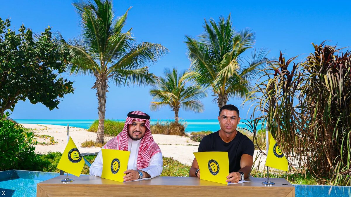 صفقة تاريخية: رونالدو يوقع عقداً ضخماً مع النصر السعودي بعائدات تتجاوز نصف مليار دولار