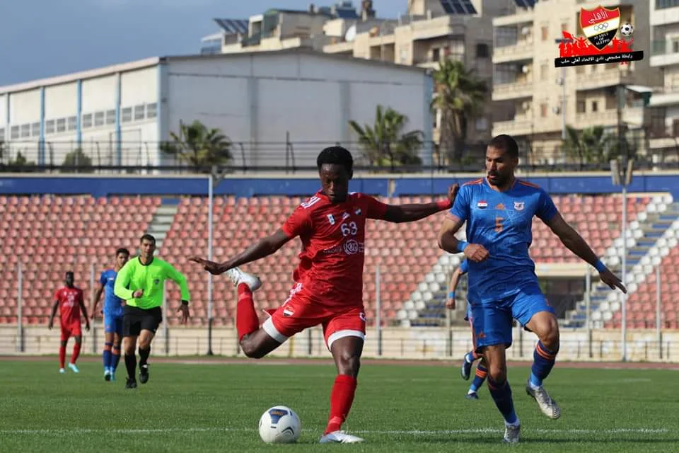 قمة الإثارة في الدوري السوري: الكرامة والأهلي في صراع ناري على الصدارة
