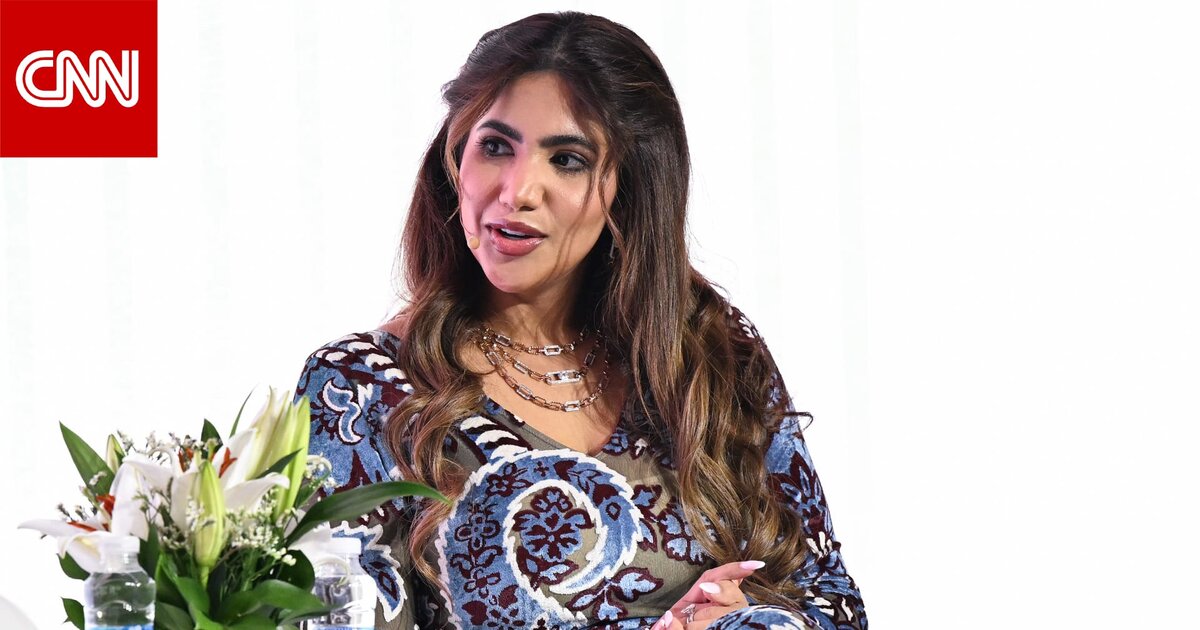 بالصور: نور ستارز تتألق بفستان أبيض ساحر في حفل خطوبتها الأسطوري بدبي بحضور نجوم السوشيال ميديا