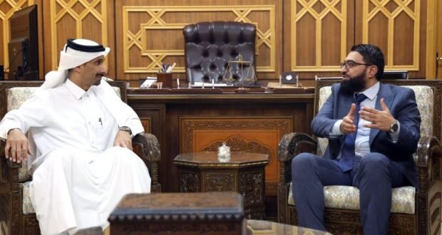 وزير العدل السوري ونظيره القطري يبحثان تعزيز التعاون القانوني والقضائي بين البلدين