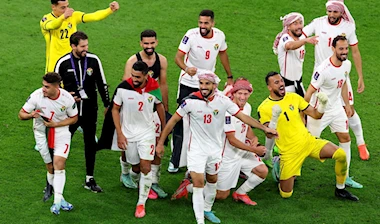 إنجاز تاريخي: الأردن وأوزبكستان يتأهلان إلى نهائيات كأس العالم للمرة الأولى!