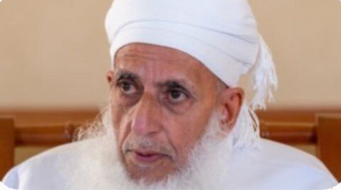 مفتي عُمان يستنكر بشدة الهجوم الإسرائيلي على إيران ويثني على رد طهران ويدعو إلى وحدة المسلمين