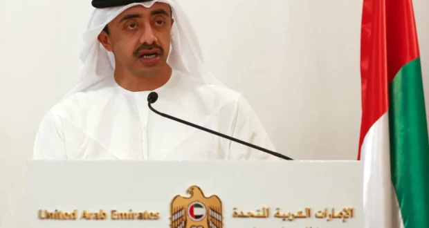 الإمارات تتحرك دبلوماسياً لاحتواء التصعيد: عبدالله بن زايد يبحث تداعيات استهداف إيران مع وزراء خارجية عرب وأجانب