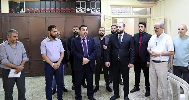 وزير التربية ومحافظ دمشق يتفقدان سير عمليات تصحيح امتحانات التعليم الأساسي والثانوية المهنية