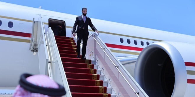 الرئيس السوري أحمد الشرع يصل البحرين في زيارة رسمية