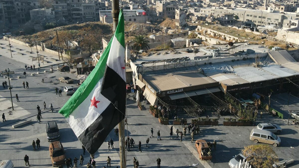 فيدان يشيد بـ"حكمة وحرص" الإدارة السورية الجديدة ويدعو لرفع العقوبات