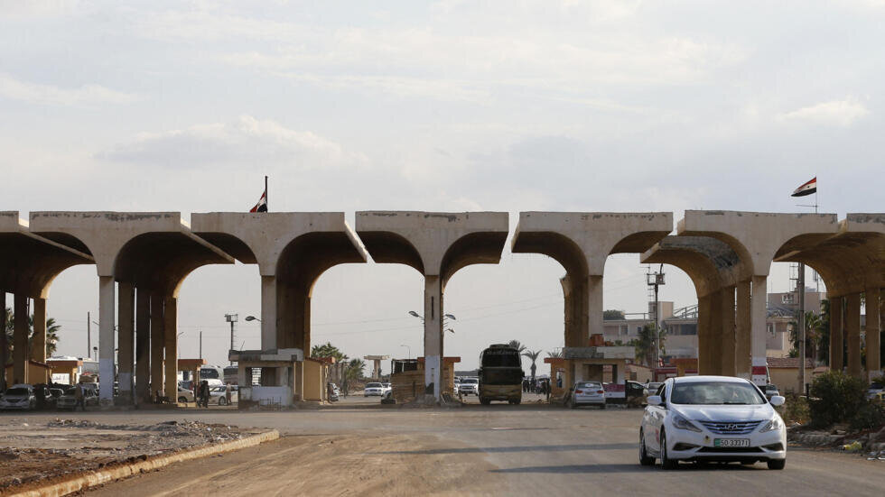وفد أردني رفيع المستوى يزور سوريا لبحث إعادة الإعمار وتعزيز العلاقات الاقتصادية