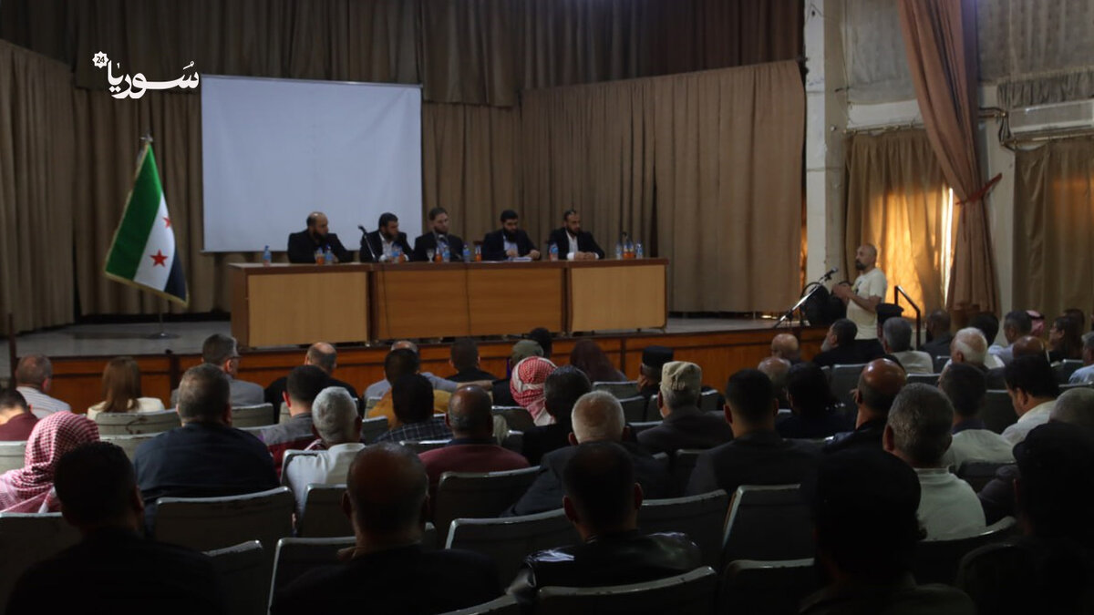 محافظ حماة يلتقي أهالي السقيلبية ويناقش حلولاً للمشاكل المعيشية والتنموية