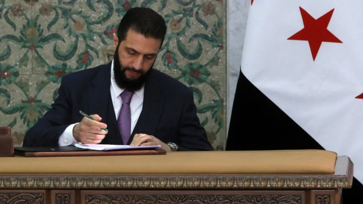 رجل أعمال أمريكي يلتقي الرئيس السوري ويكشف عن فرص استثمارية بمليارات الدولارات