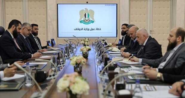 الرئيس الشرع يؤكد على دور المؤسسات الدينية في تعزيز الوحدة الوطنية ومواجهة التحديات
