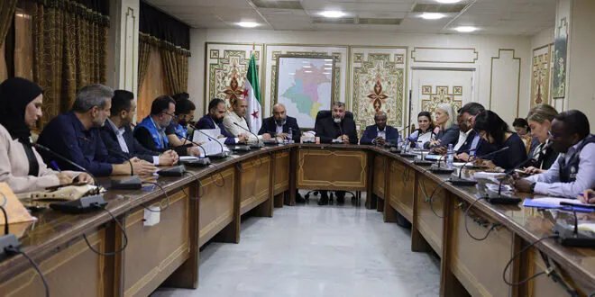 محافظ درعا يبحث مع الأمم المتحدة تعزيز الاستجابة للاحتياجات الإنسانية