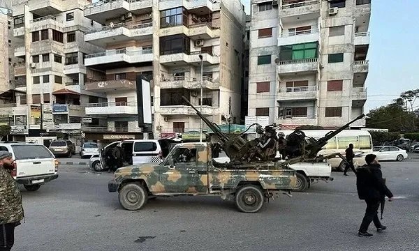 نزوح وهلع في السويداء: اشتباكات وقصف يهددان بتصعيد الأزمة جنوباً