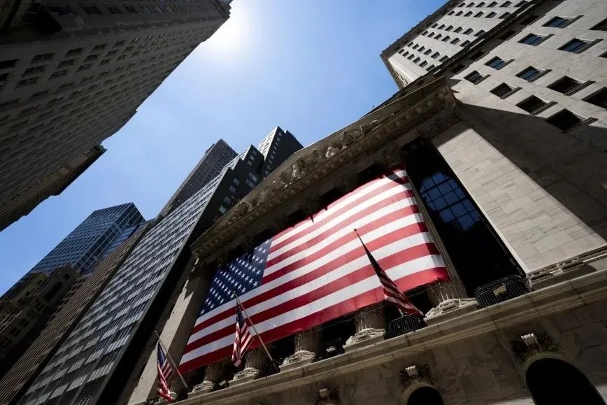 واشنطن تكشف آلية تخفيف العقوبات على سوريا: قطر تدفع رواتب الموظفين بضوء أخضر أمريكي