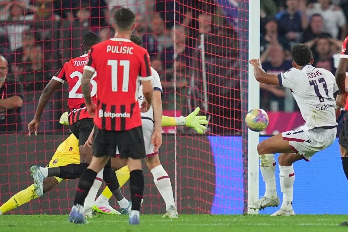 بعد 51 عامًا من الانتظار: بولونيا يتوج بكأس إيطاليا بفوز مثير على ميلان