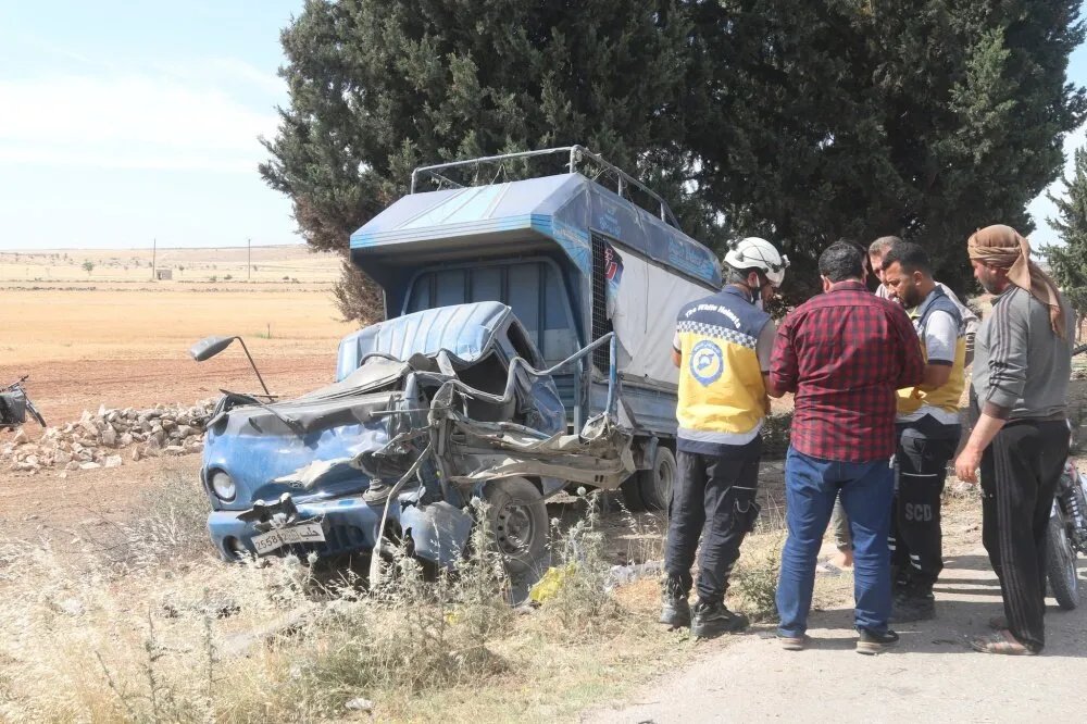 إصابات بين المدنيين بينهم أطفال في حادث مروع على طريق دمشق حلب الدولي قرب معرة النعمان