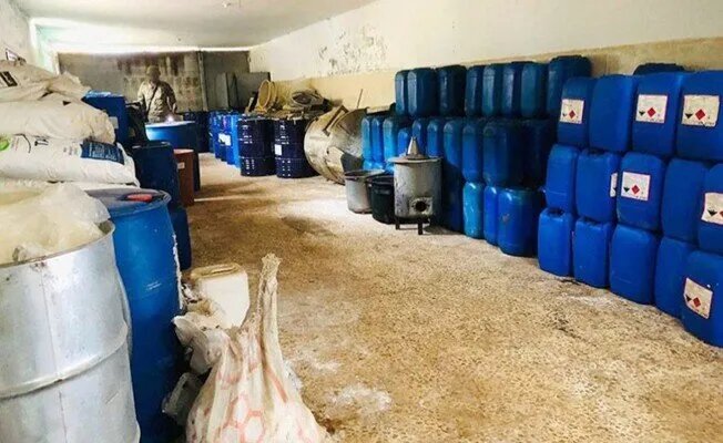 عملية أمنية مشتركة: تدمير مصانع المخدرات على الحدود اللبنانية السورية