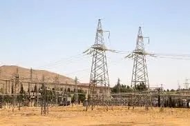 استثمار قطري ضخم في قطاع الكهرباء السوري: هل ينجح في مواجهة النهب والفوضى؟