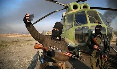 حكومة تركستان الشرقية تحذر: دمج الإيغور في الجيش السوري يخدم أجندات خارجية