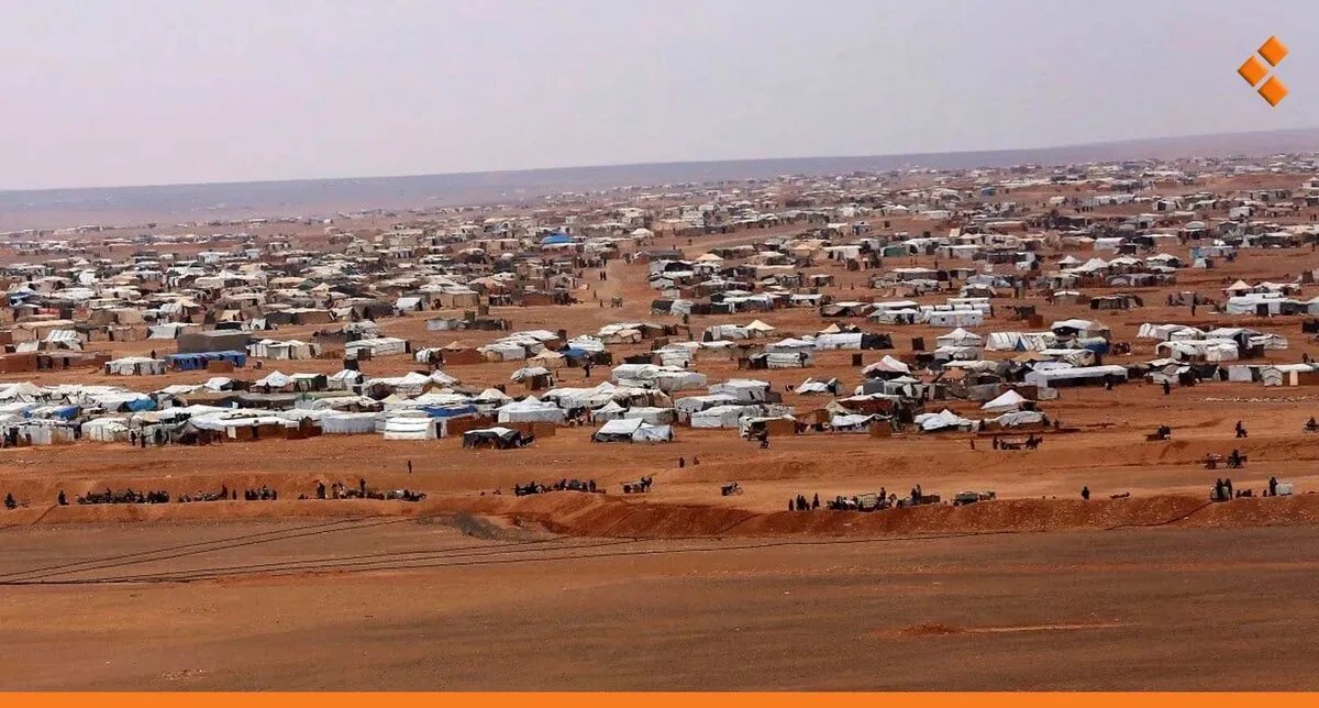 إغلاق مخيم الركبان: نهاية "مثلث الموت" وعودة النازحين إلى ديارهم