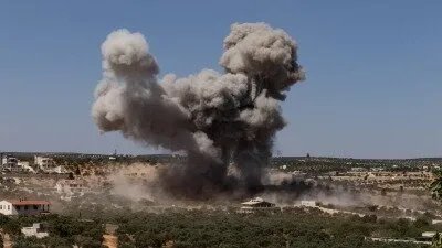 لليوم الثاني.. الطائرات الروسية تصعّد بقصف مكثف على ريف إدلب مستهدفة البنية التحتية