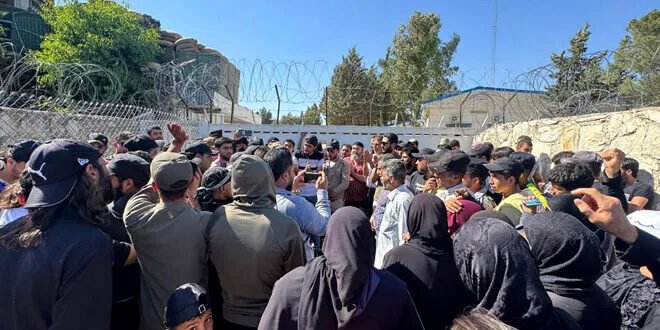 غضب في بيت جن: مظاهرة حاشدة تطالب بالإفراج عن معتقلين لدى الاحتلال الإسرائيلي