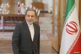 وزير الخارجية الإيراني عباس عراقجي يصل إلى بيروت وسط توترات إقليمية