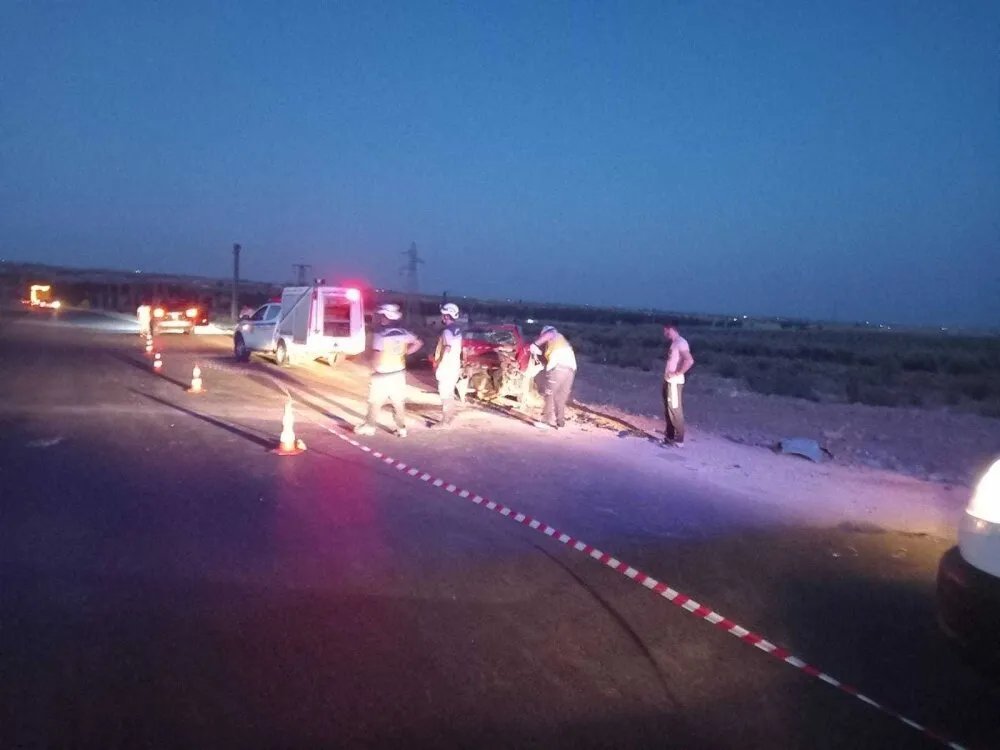 مصرع شخص وإصابة أربعة آخرين في حادث مروع على طريق حلب – الباب السريع