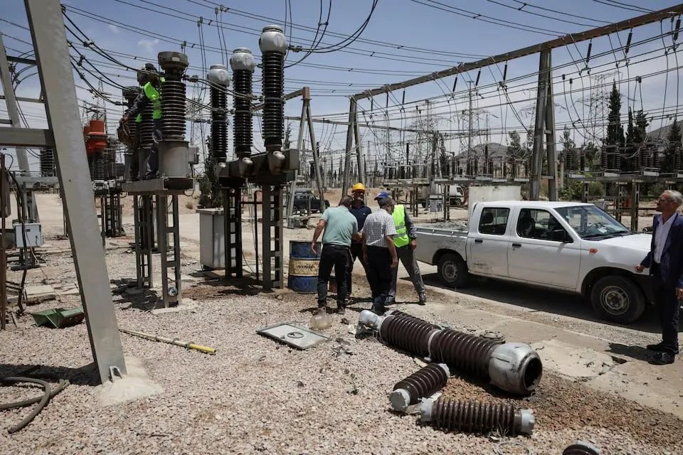 مسؤول: حل أزمة الكهرباء في سوريا يستغرق 5 سنوات.. وتحسن تدريجي مرتقب قريباً