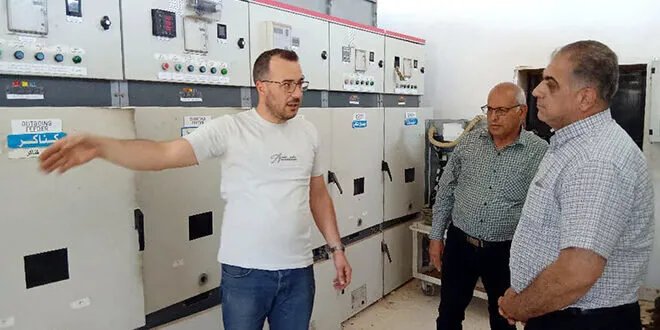 المهندس البربور يتفقد محطة تحويل الكوم في السويداء ويناقش سير العمل