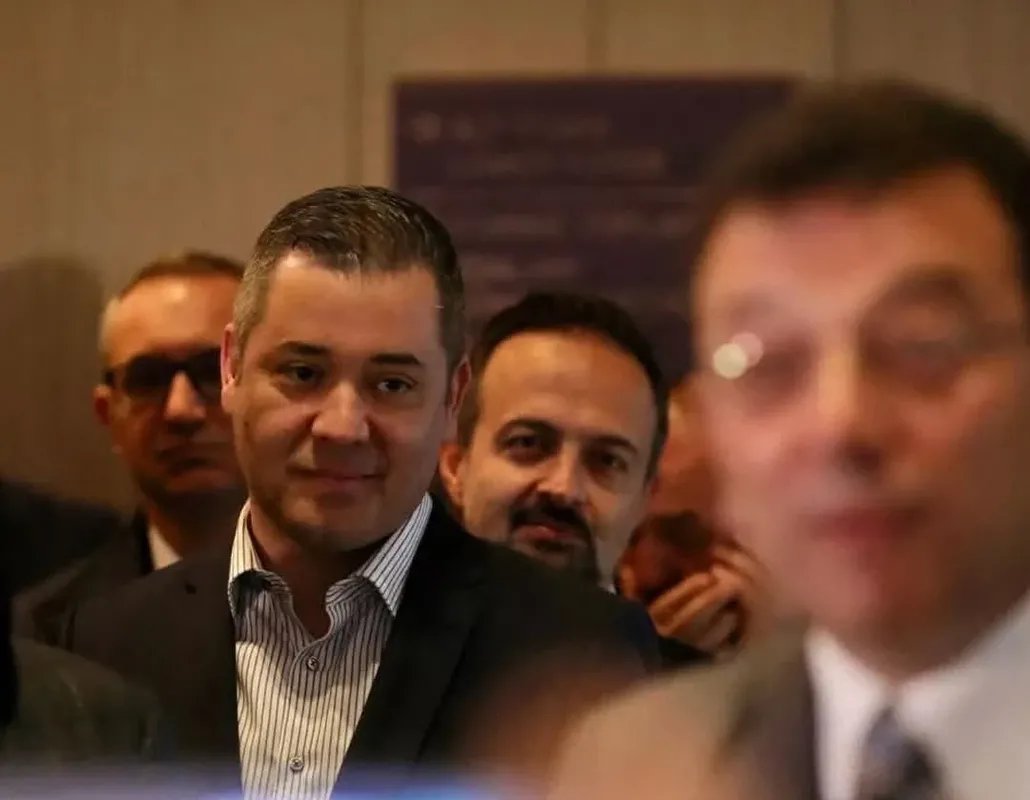 فضيحة تهز بلدية إسطنبول: بيع بيانات الملايين لشركات خاصة عبر مناقصات مشبوهة