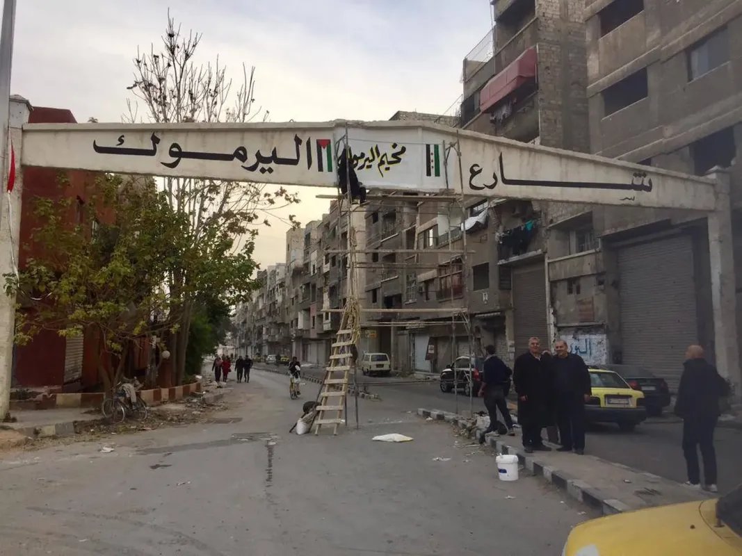 تجاوب حكومي سريع: إعادة عبارة "فلسطيني سوري" إلى الوثائق الرسمية بعد الجدل