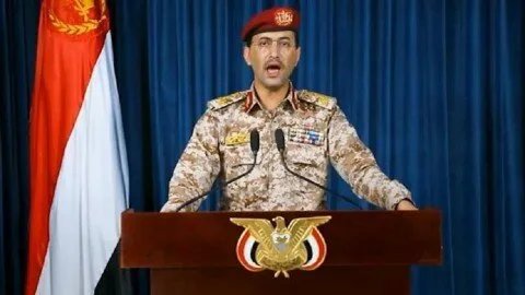أنصار الله اليمنية تستهدف أهدافًا إسرائيلية في تل أبيب وعسقلان وحيفا بطائرات مسيرة