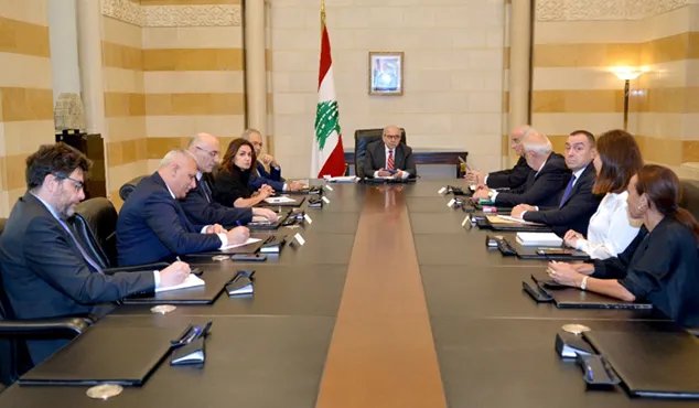 الحكومة اللبنانية تبحث آليات جديدة لتعزيز العلاقات مع سوريا