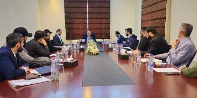 وزير النقل السوري يبحث خطط تطوير القطاع وتقديم حلول عاجلة للتحديات