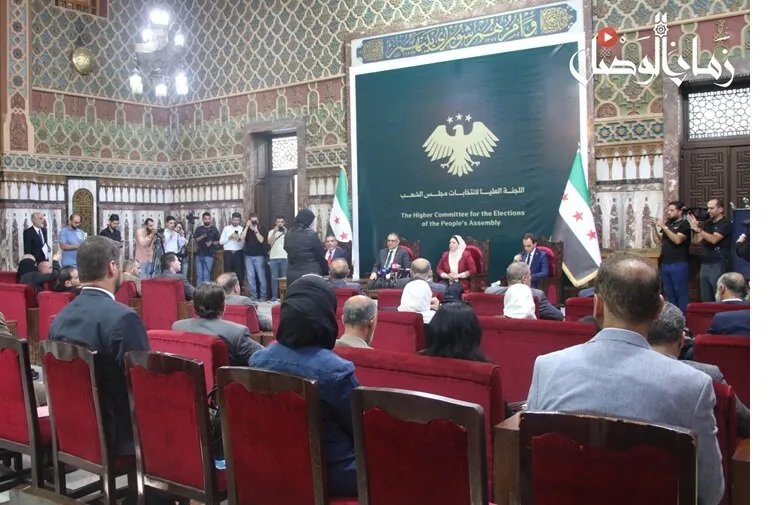 أعضاء اللجان الفرعية لانتخابات مجلس الشعب يؤدون اليمين القانونية استعداداً لبدء مهامهم