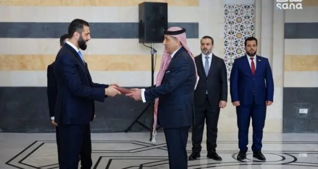 الرئيس الشرع يستقبل سفراء جدد من موريتانيا والصومال والأردن والجزائر في دمشق