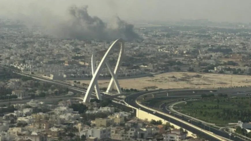 توترات متصاعدة: إسرائيل تستهدف اجتماعًا لقيادات حماس في الدوحة وردود فعل قطرية غاضبة