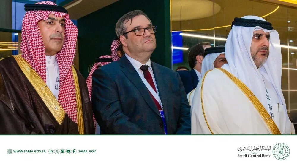 حاكم مصرف سوريا المركزي يبحث التعاون المالي مع السعودية في الرياض