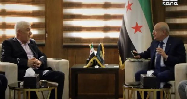 سوريا وتركيا تبحثان تسهيل عبور الشاحنات وتطوير التعاون في مجال النقل البري
